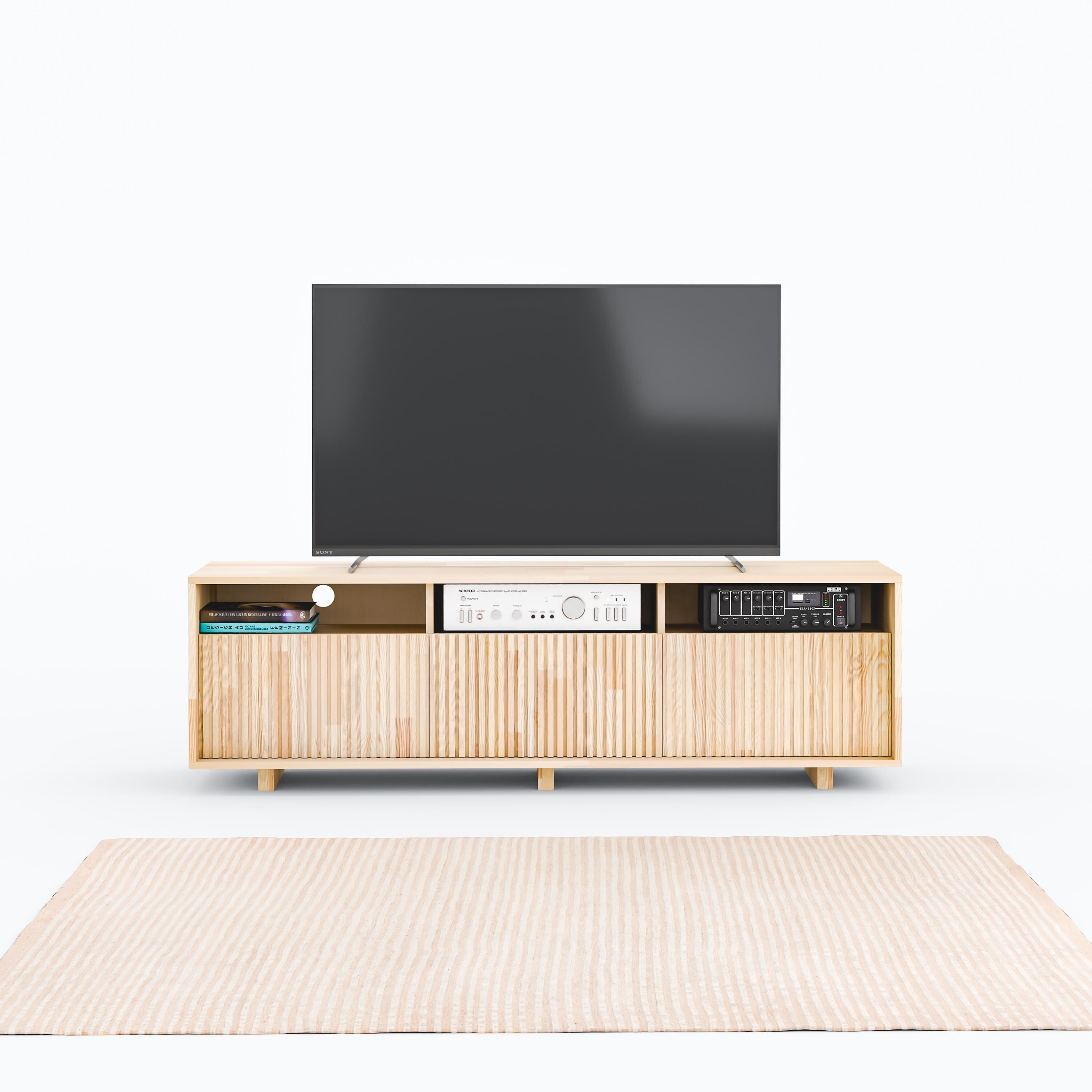 Medienkonsole und TV-Ständer aus Massivholz M7