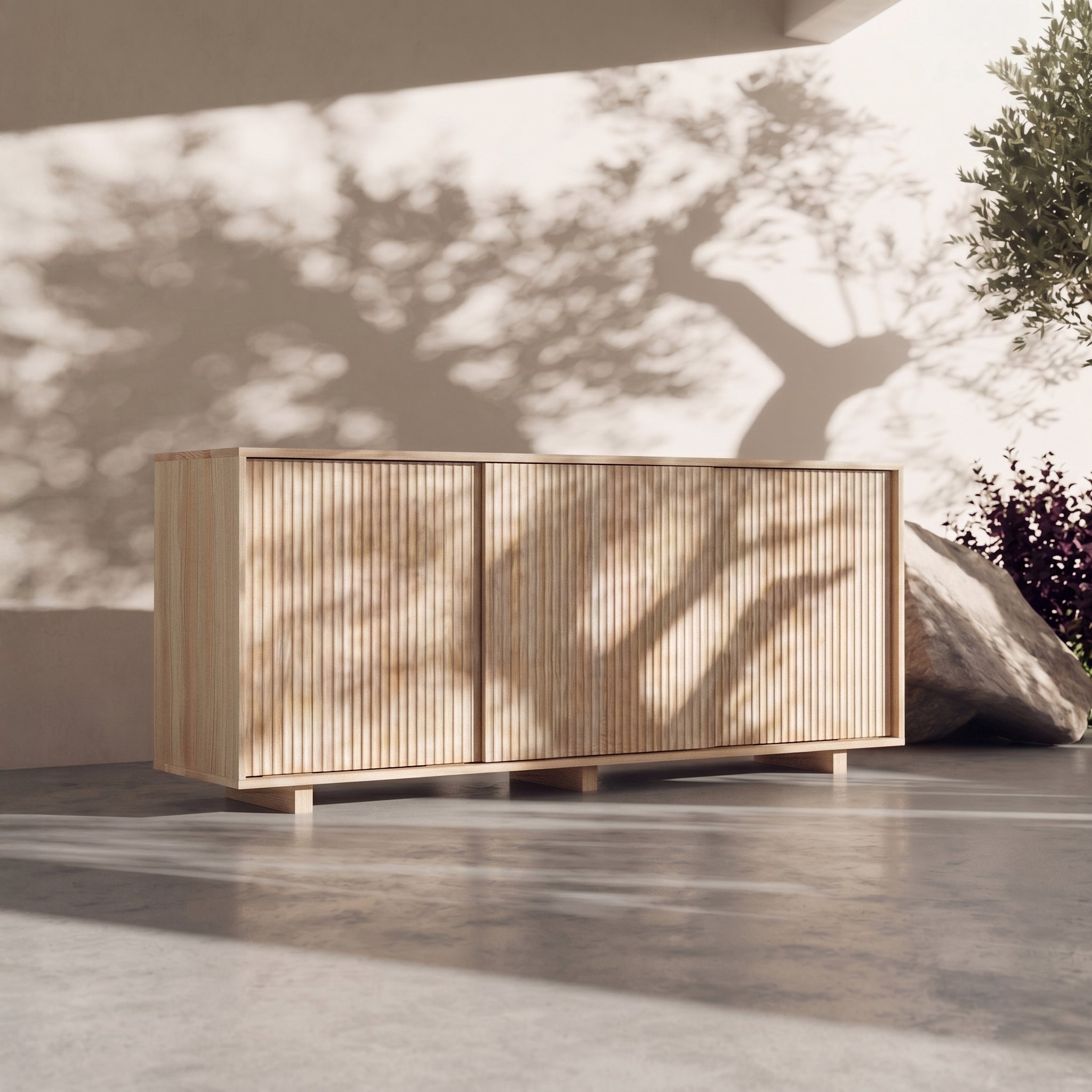 Credenza in legno massello M6